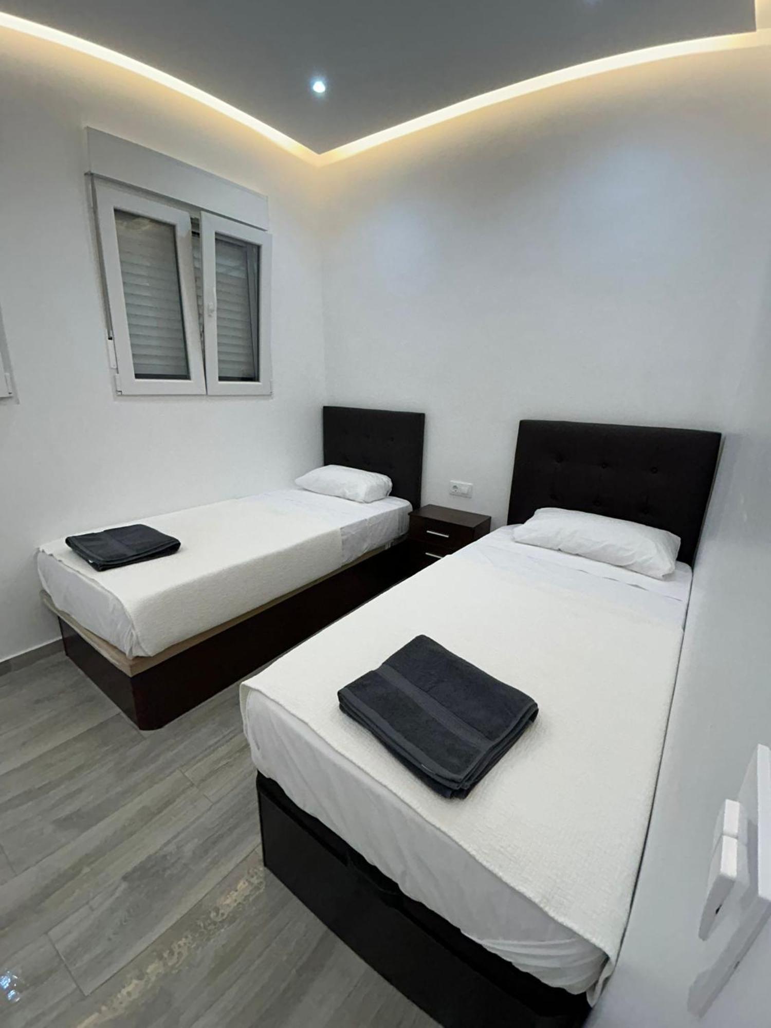 Luxury Sweet Home El Prat de Llobregat Bagian luar foto